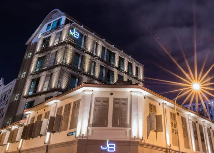 J8 Hotel